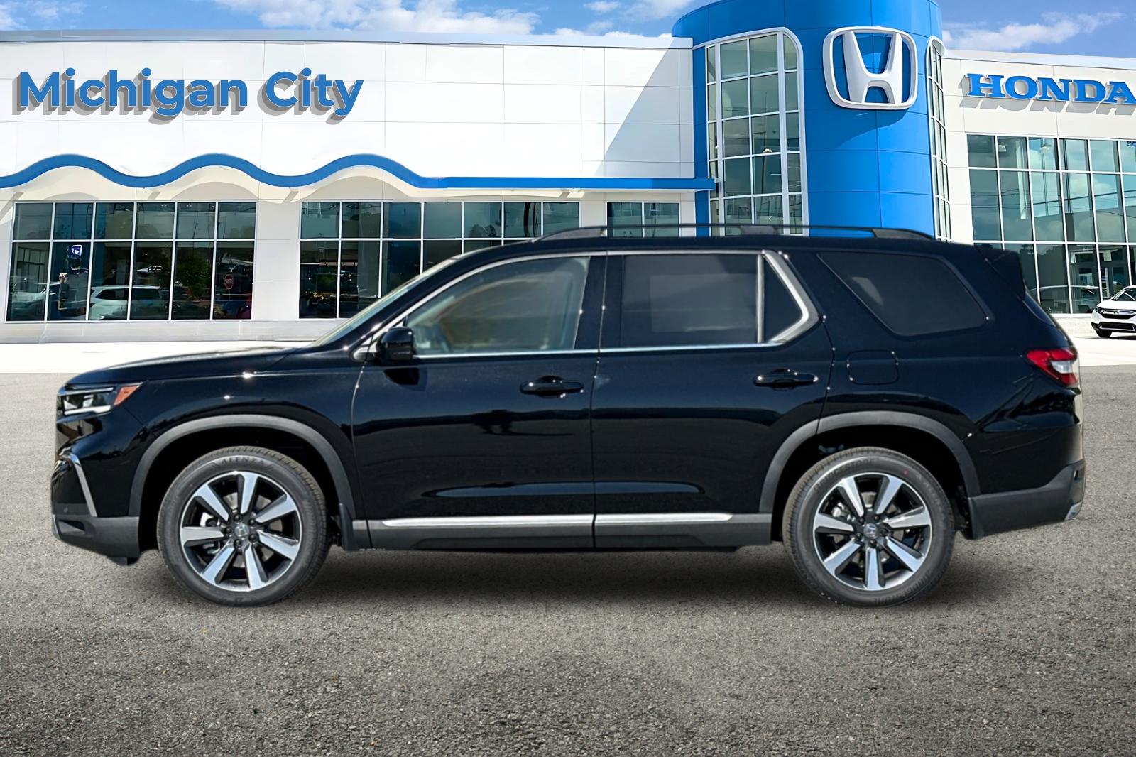 2025 Honda Pilot Touring photo 2
