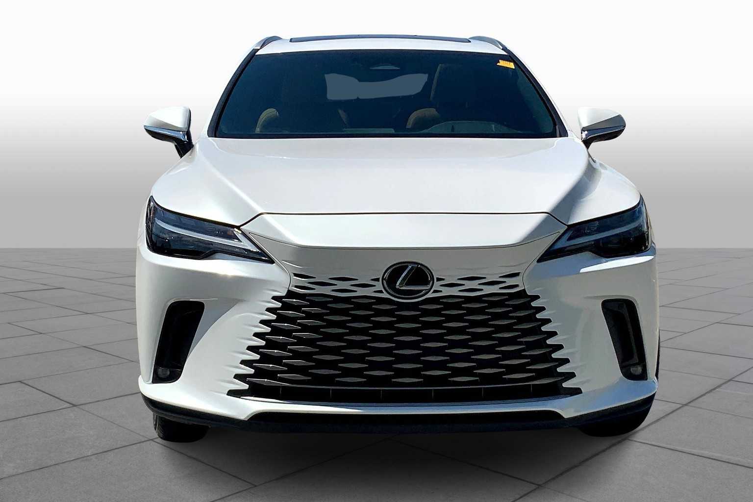 2024 Lexus RX Premium photo 3
