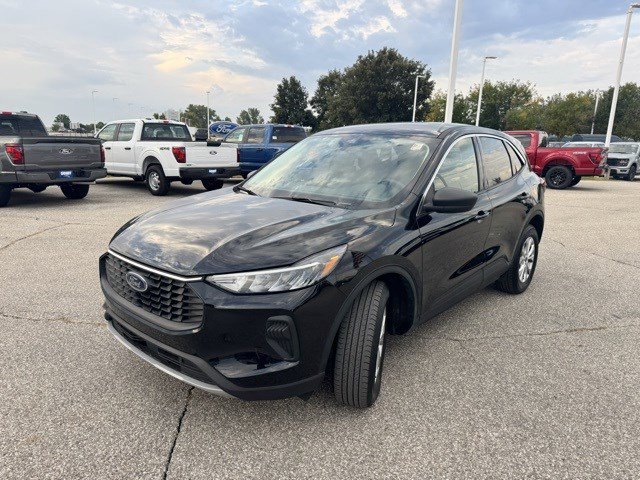 2023 Ford Escape Active photo 3