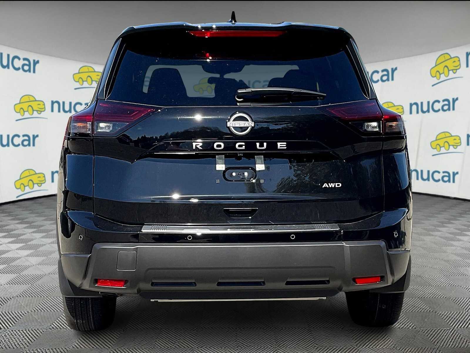 2026 Nissan Rogue SV photo 4