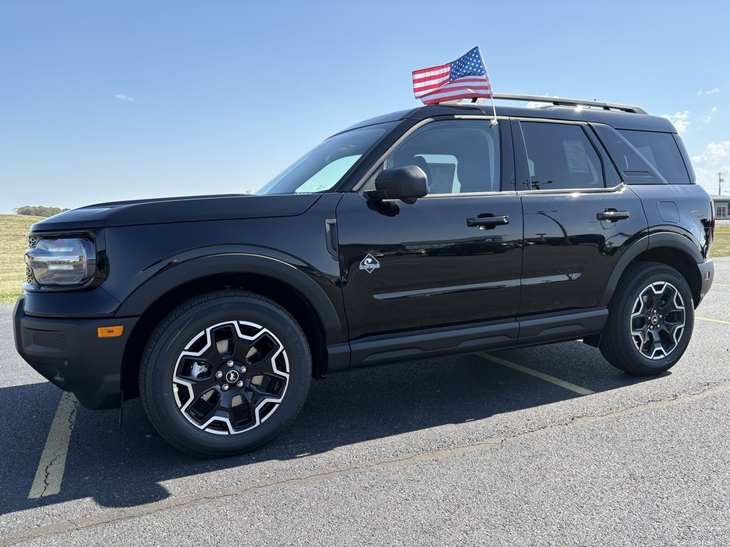 2025 Ford Bronco Sport Outer Banks's photo
