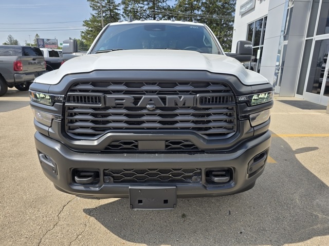 2026 Ram 2500 Tradesman photo 2