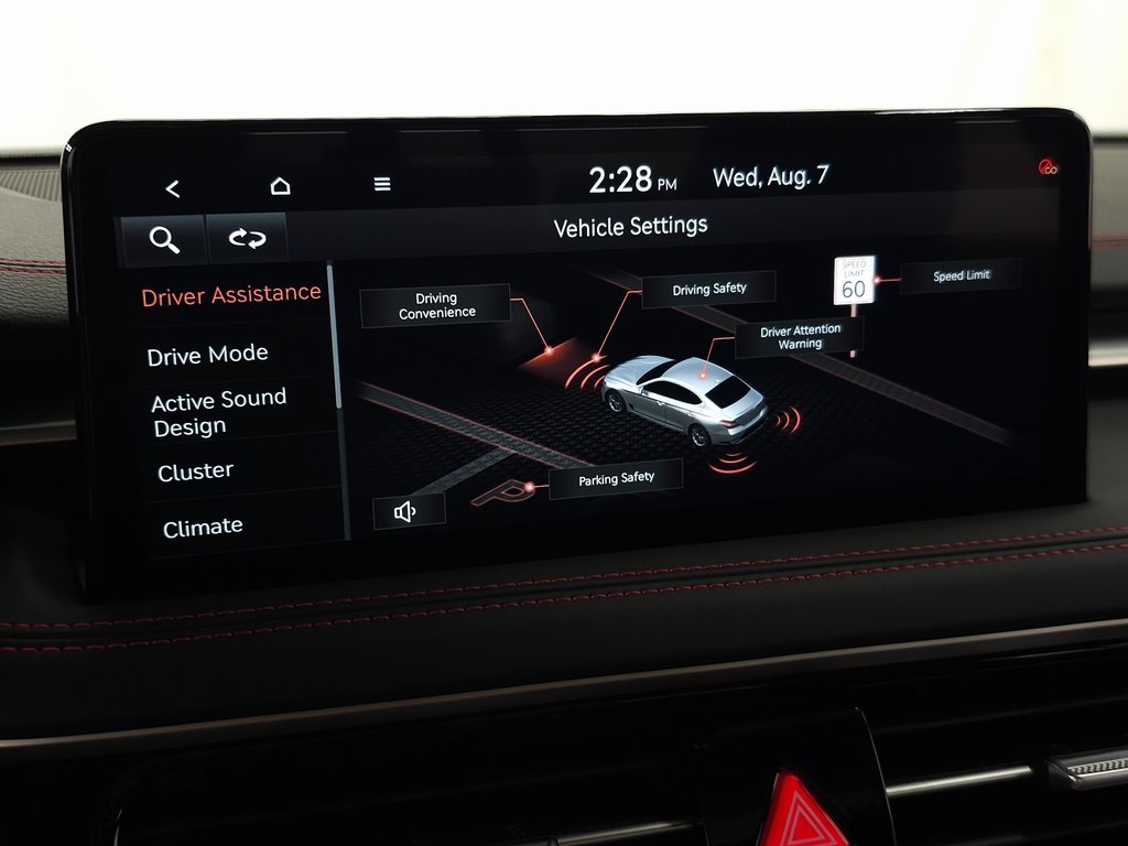 2025 Genesis G70 3.3T Sport Advanced photo 16