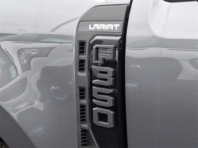 2025 Ford F-350 photo 15