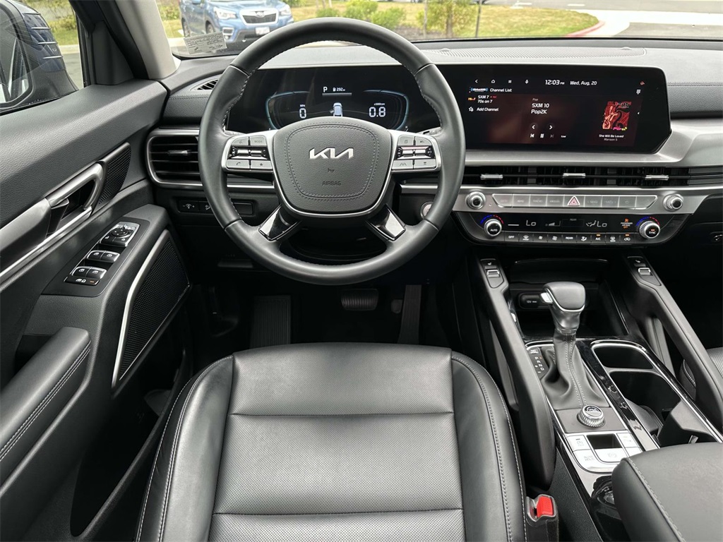 2024 Kia Telluride S photo 17