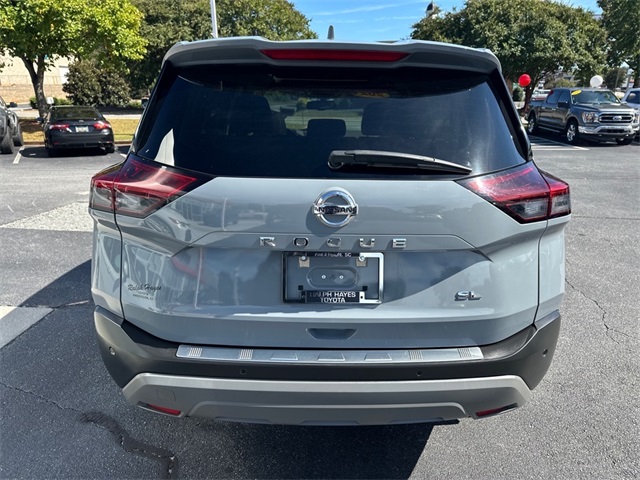 2021 Nissan Rogue SL photo 2