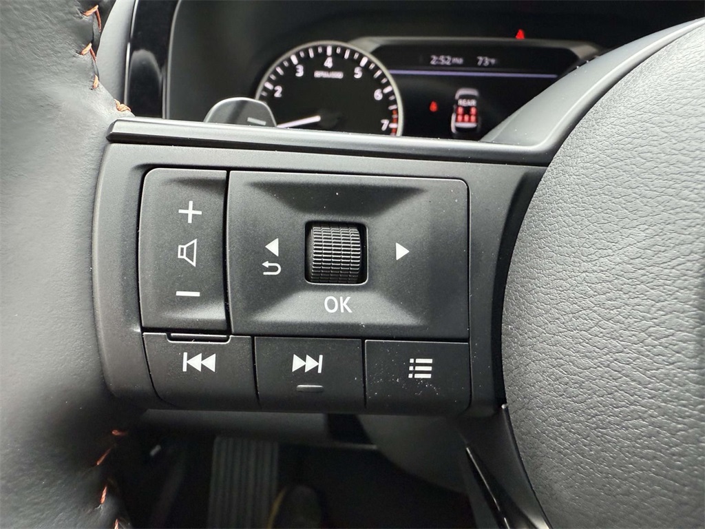 2025 Nissan Pathfinder Rock Creek photo 24