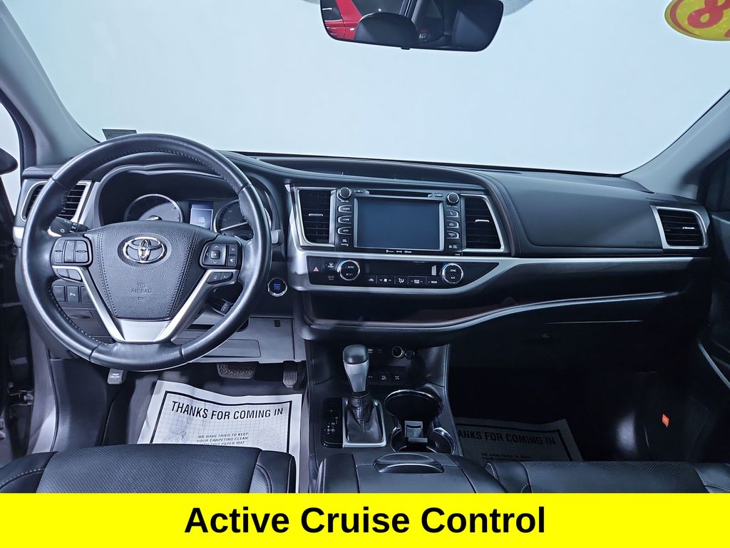 2018 Toyota Highlander Limited photo 6