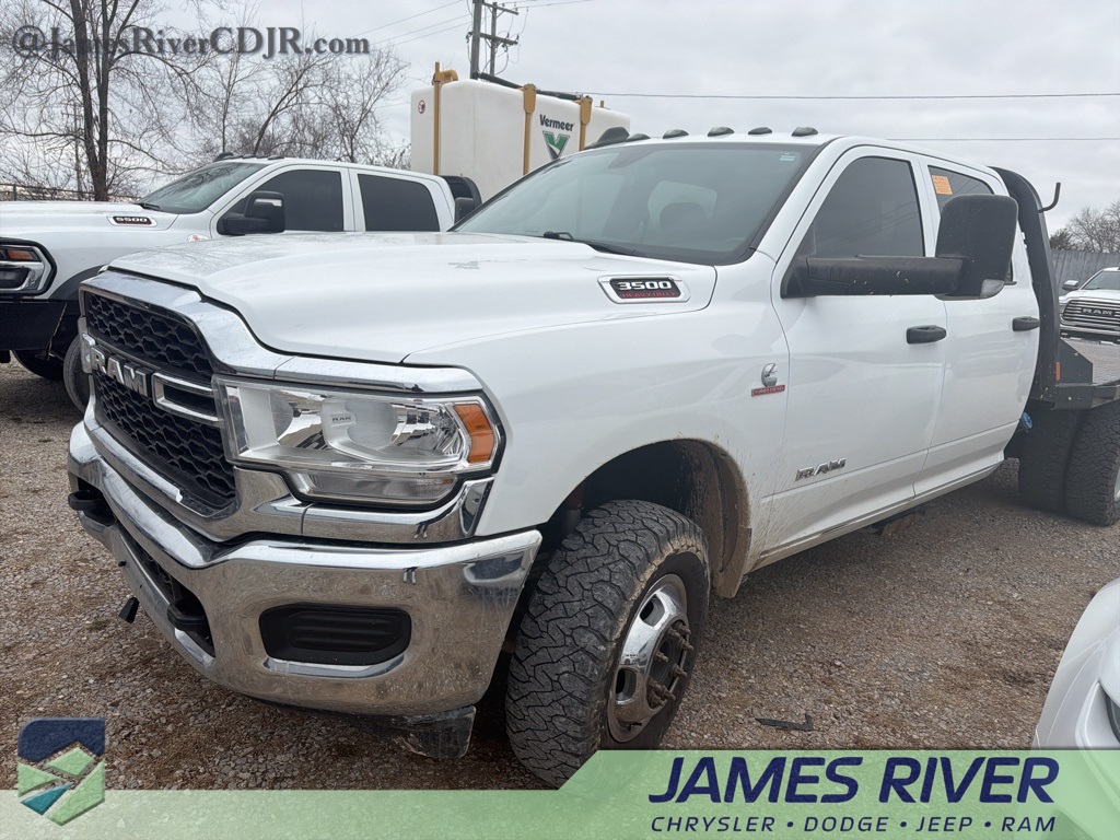 2021 RAM Ram 3500 Chassis Cab Tradesman's photo