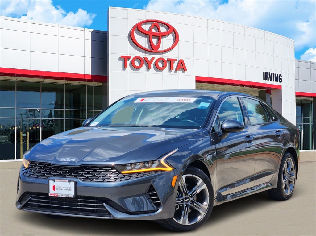 2023 Kia K5 EX's photo