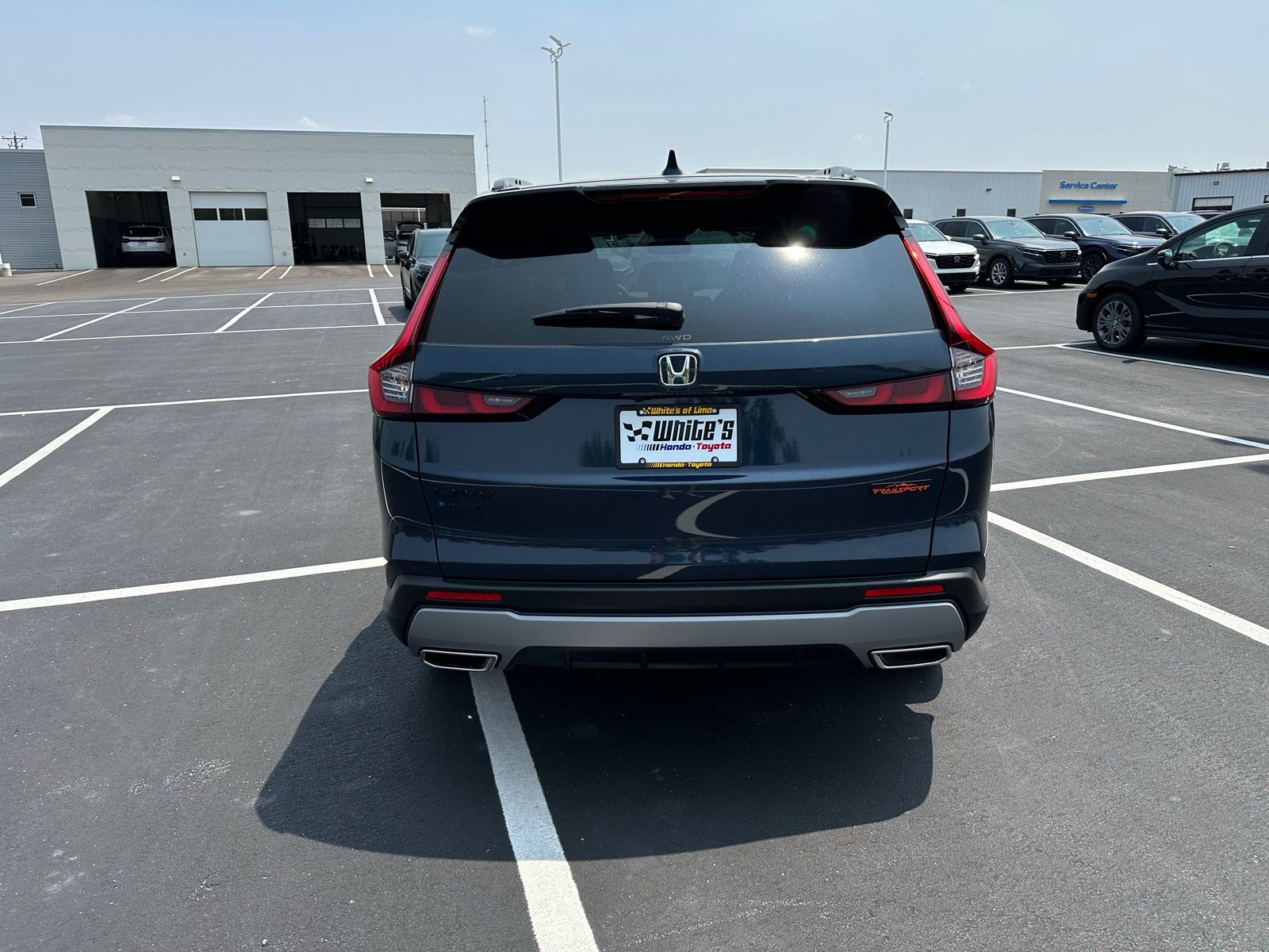 2026 Honda CR-V Hybrid photo 2