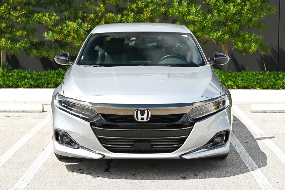 2022 Honda Accord Sport photo 2