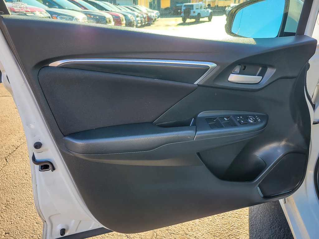 2015 HONDA FIT - Image 18