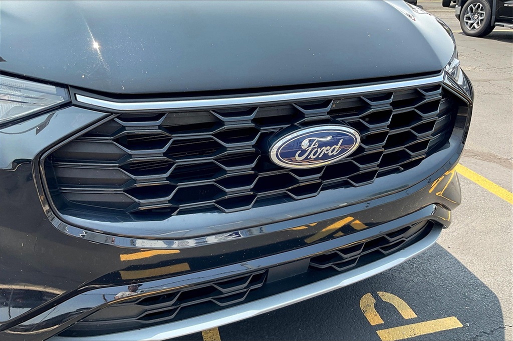 2023 FORD ESCAPE - Image 27