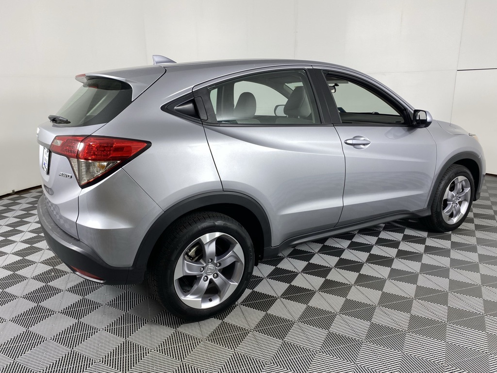2022 Honda HR-V LX photo 11