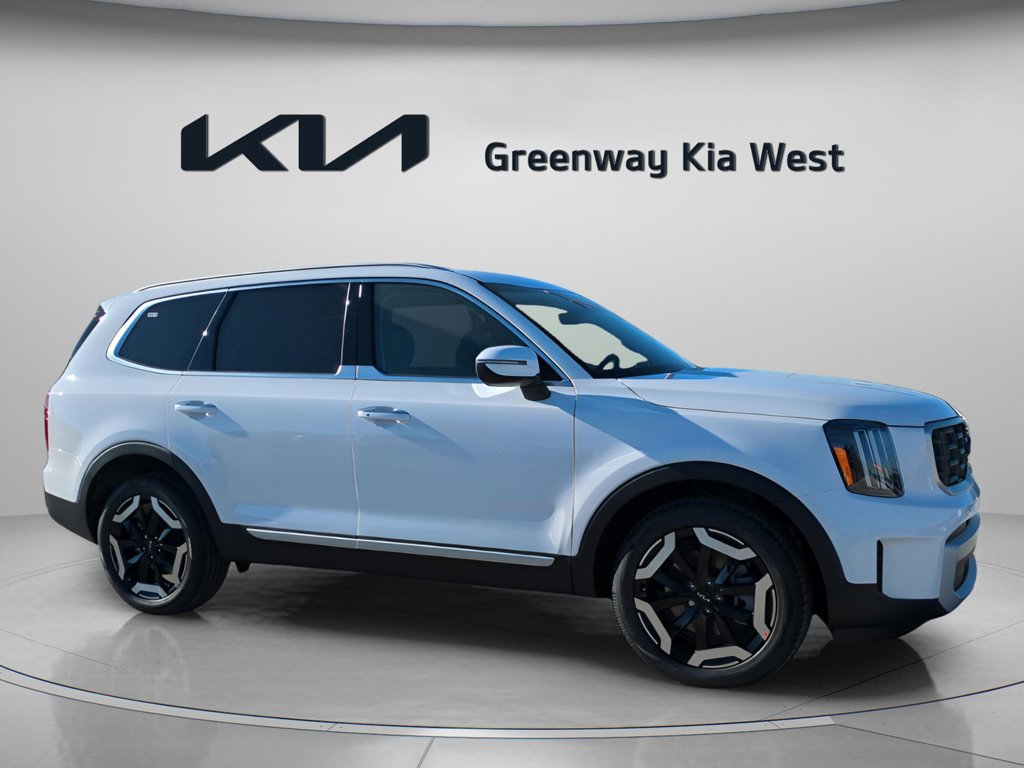 2025 Kia Telluride S's photo
