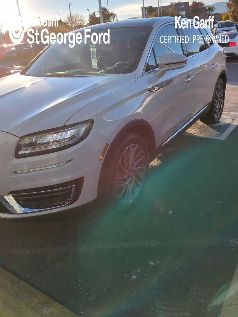 2019 Lincoln Nautilus Reserve's photo