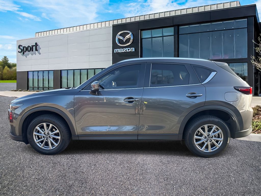 2022 Mazda CX-5 2.5 Select photo 5
