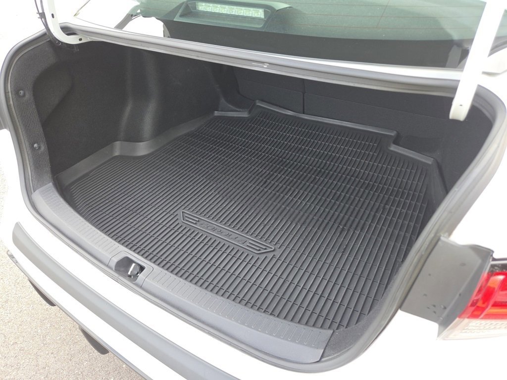 2023 Toyota Corolla SE photo 22