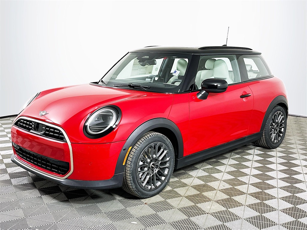 2026 MINI Hardtop 2 Door's photo
