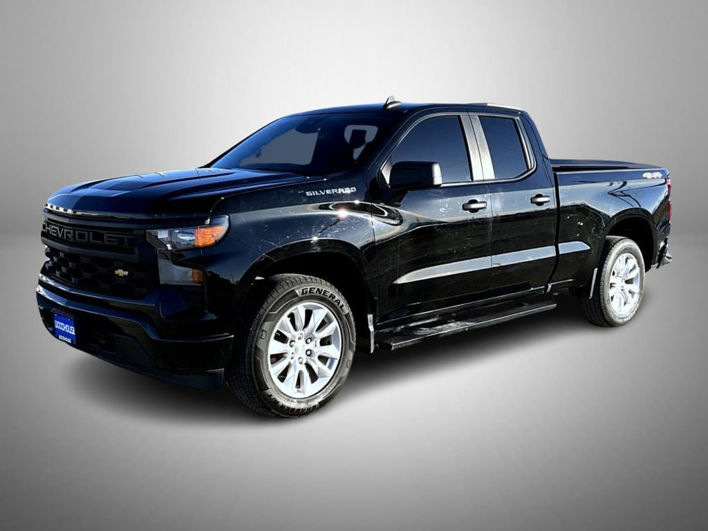 2022 Chevrolet Silverado 1500 Custom's photo