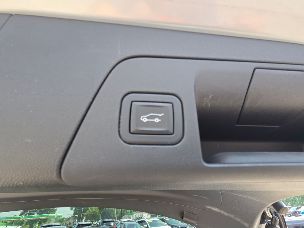 2023 Buick Envision Essence photo 15