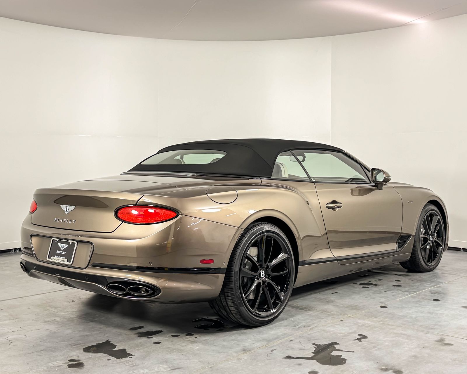 2024 Bentley Continental GTC photo 31