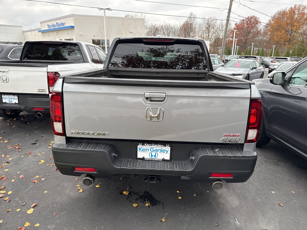 2023 Honda Ridgeline Sport photo 4