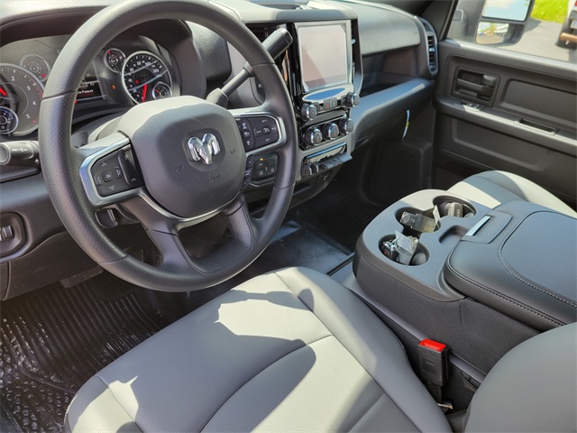 2025 Ram 2500 Tradesman photo 12