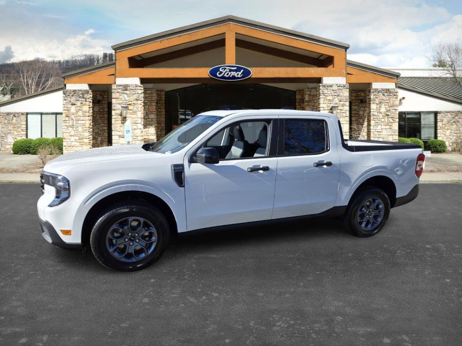 2025 Ford Maverick XLT's photo