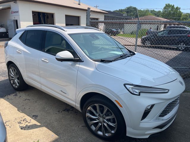 2024 Buick Encore GX Avenir photo 9