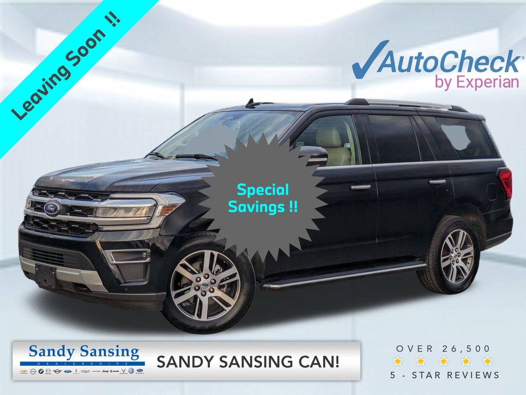 2023 Ford Expedition Limited's photo