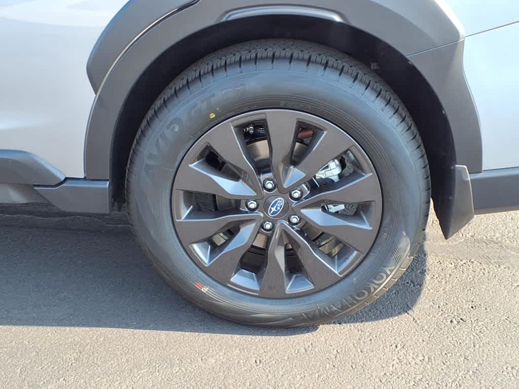 2025 Subaru Outback Onyx Edition XT photo 11