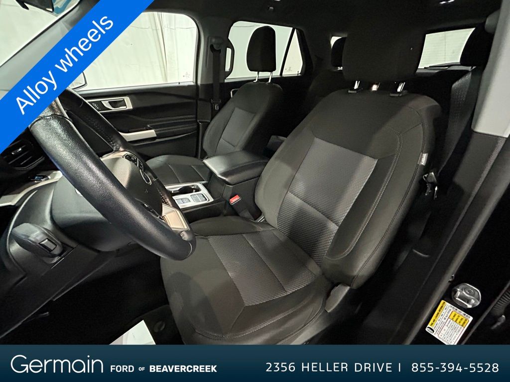 2022 Ford Explorer XLT photo 12