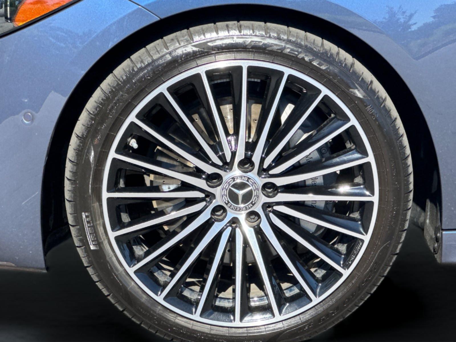 2025 Mercedes Benz C 300 photo 31
