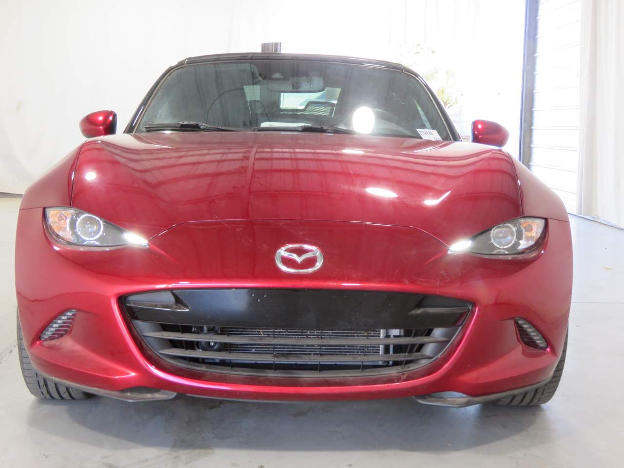 2019 Mazda MX-5 Miata Miata Grand Touring photo 2