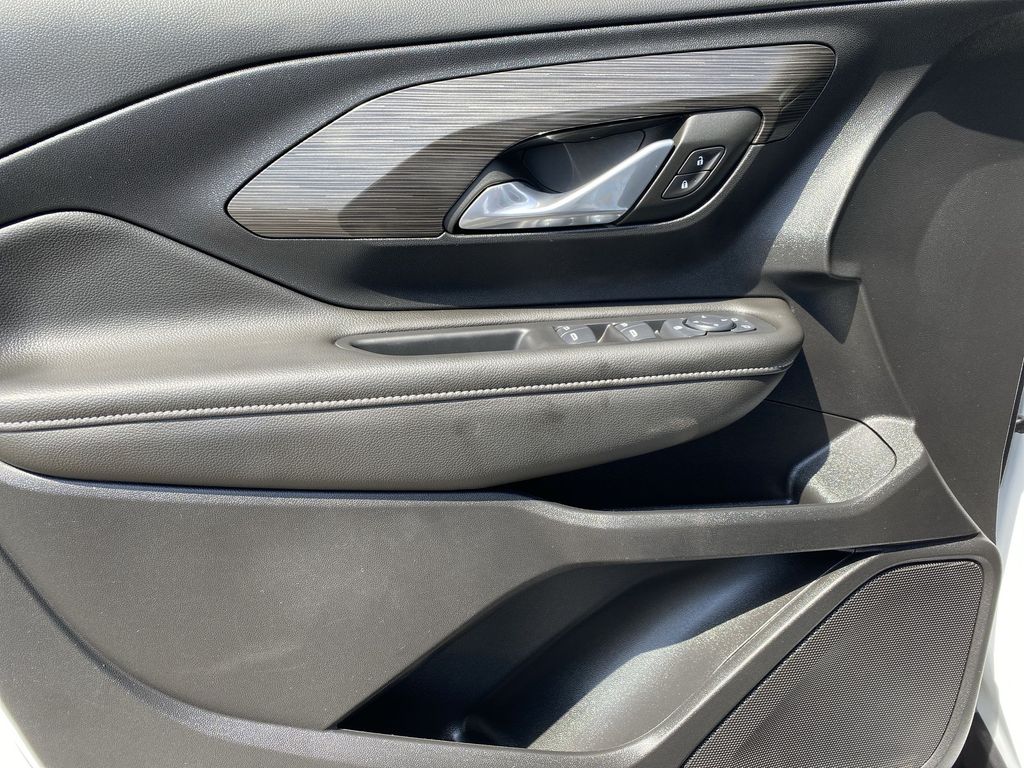 2024 Gmc Terrain SLE photo 20