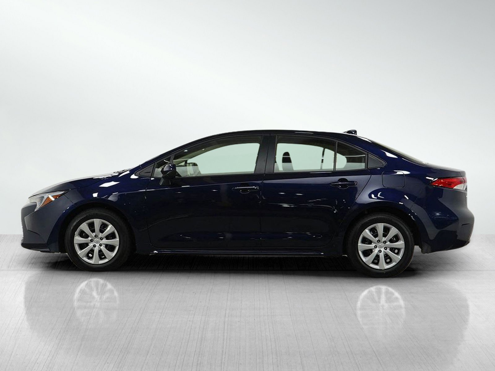 Used 2025 Toyota Corolla LE with VIN JTDBCMFE9S3090356 for sale in Bloomington, Minnesota
