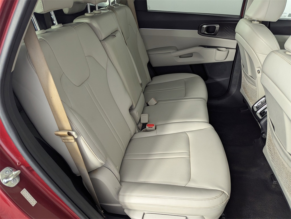 2023 Kia Sorento S photo 30