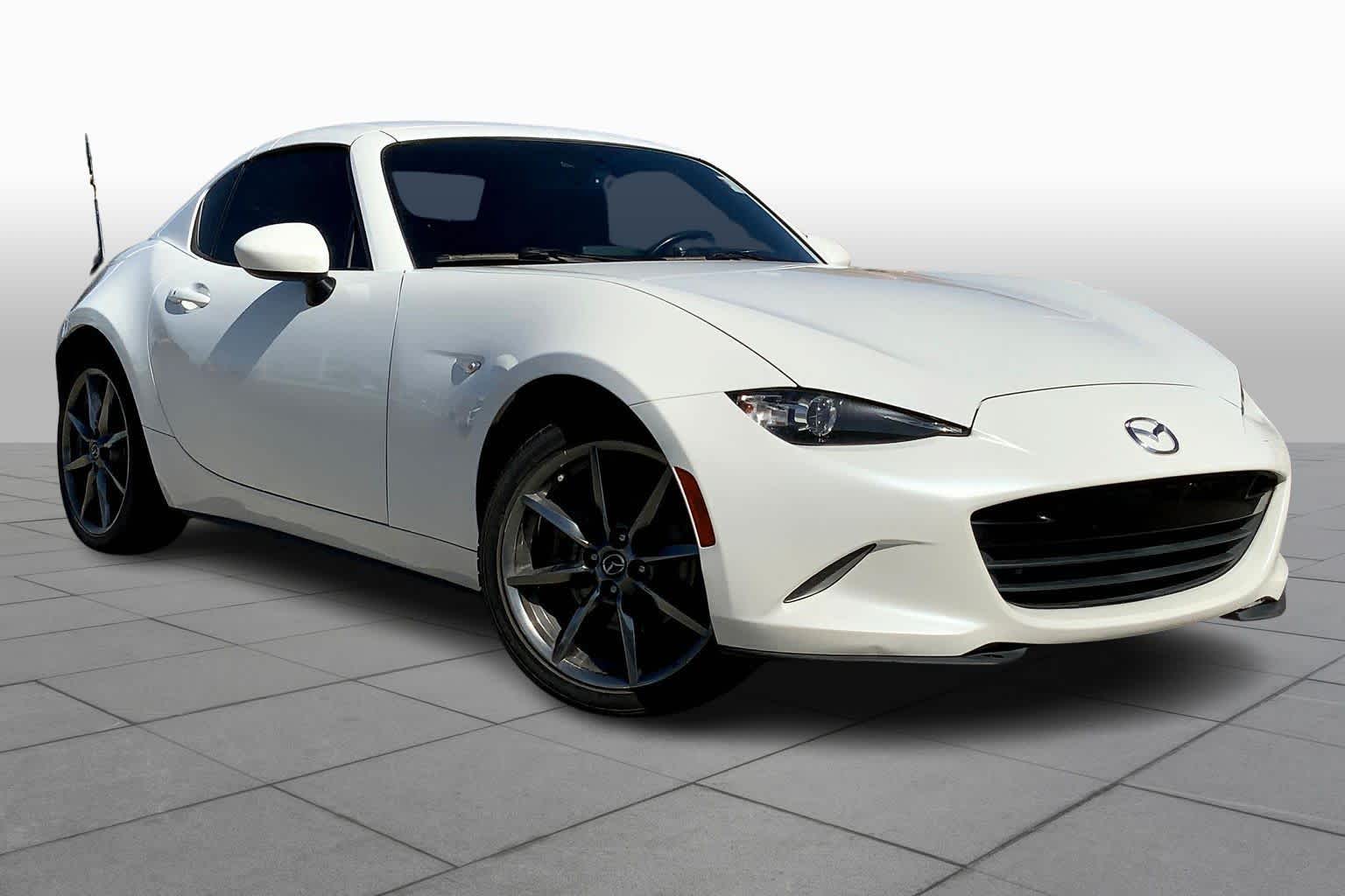 2021 Mazda MX-5 Miata Miata RF Grand Touring photo 2