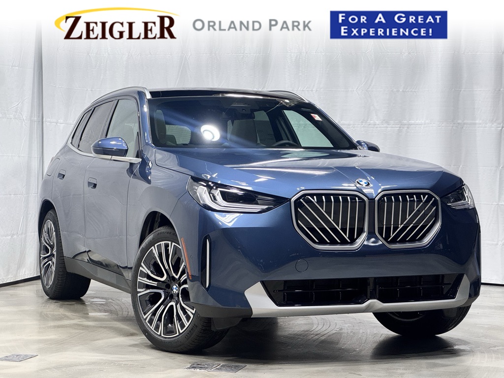 2026 BMW X3 30's photo