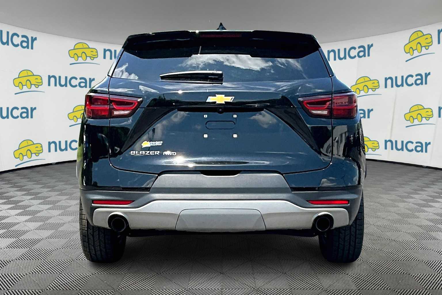 2024 Chevrolet Blazer 2LT photo 3