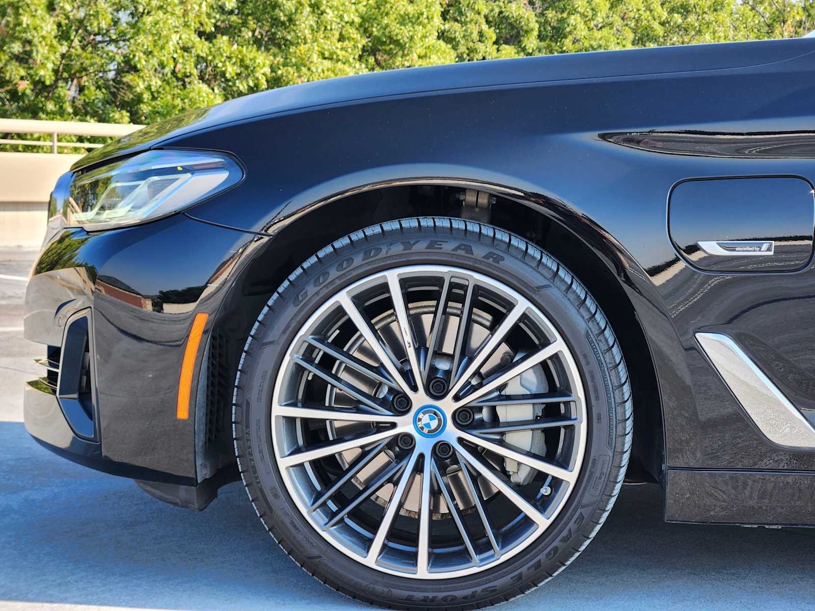 2023 Bmw 530e 5-Series photo 6