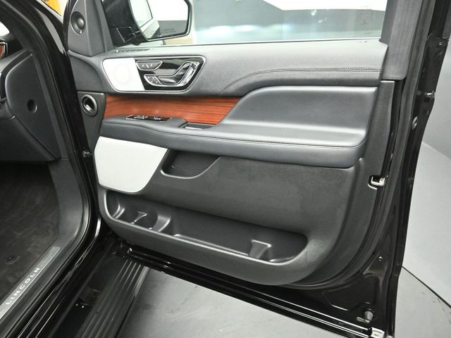 2022 LINCOLN NAVIGATOR L - Image 30
