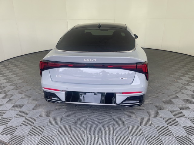 2025 Kia K5 GT-Line photo 9