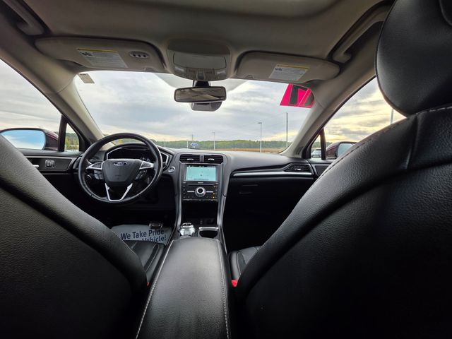 2017 Ford Fusion Energi Titanium photo 40