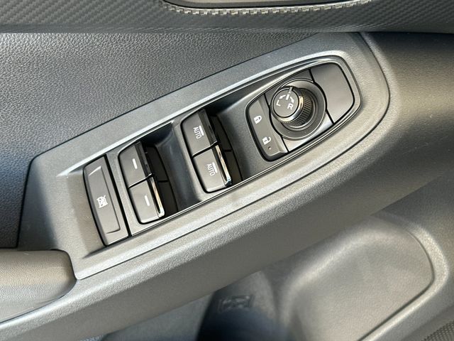 2025 Subaru Crosstrek Base photo 12