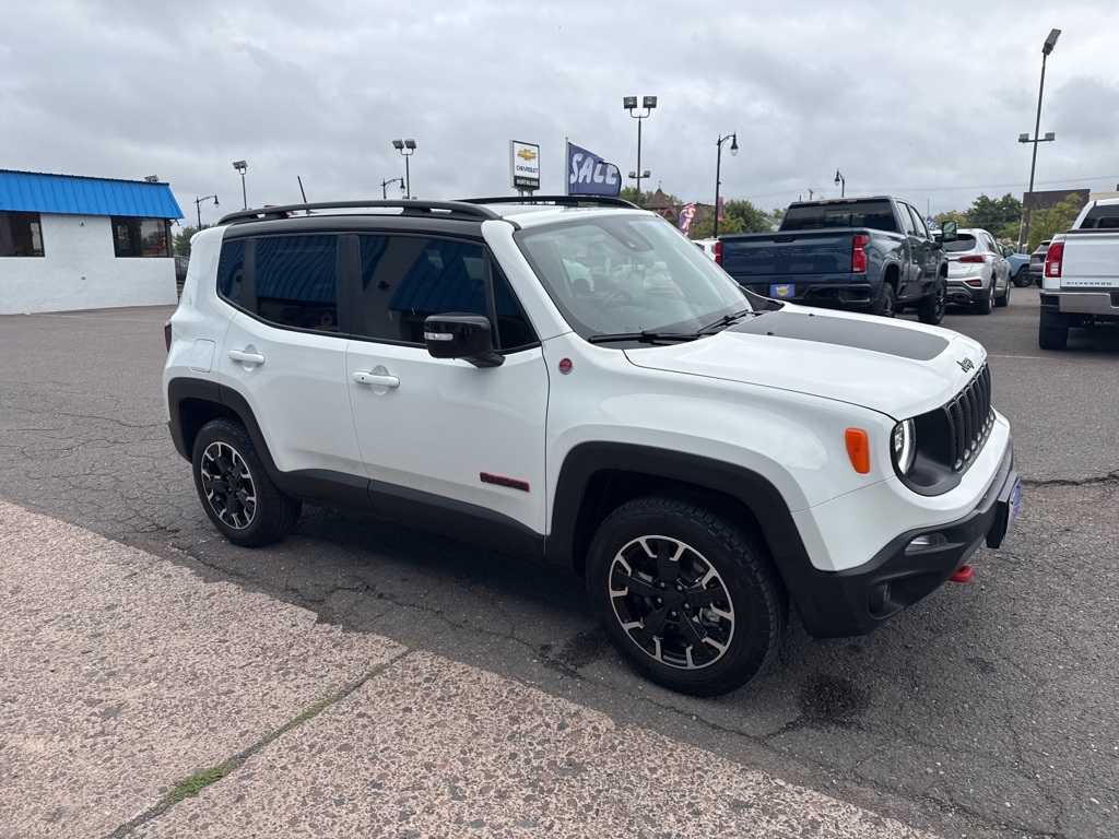 2023 Jeep Renegade Trailhawk photo 5