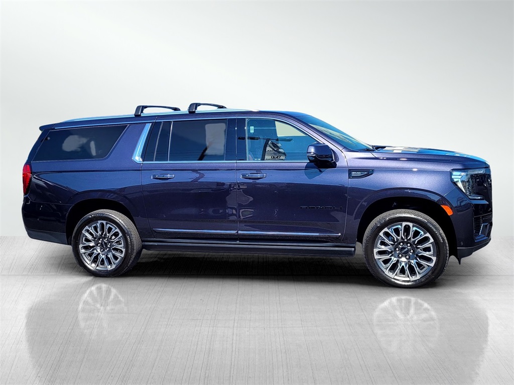 2023 Gmc Yukon XL Denali Ultimate photo 4