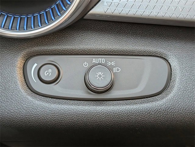 2025 Chevrolet Trax LT photo 20